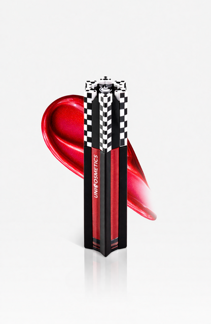 The Grand Pout  x Kelly Piquet