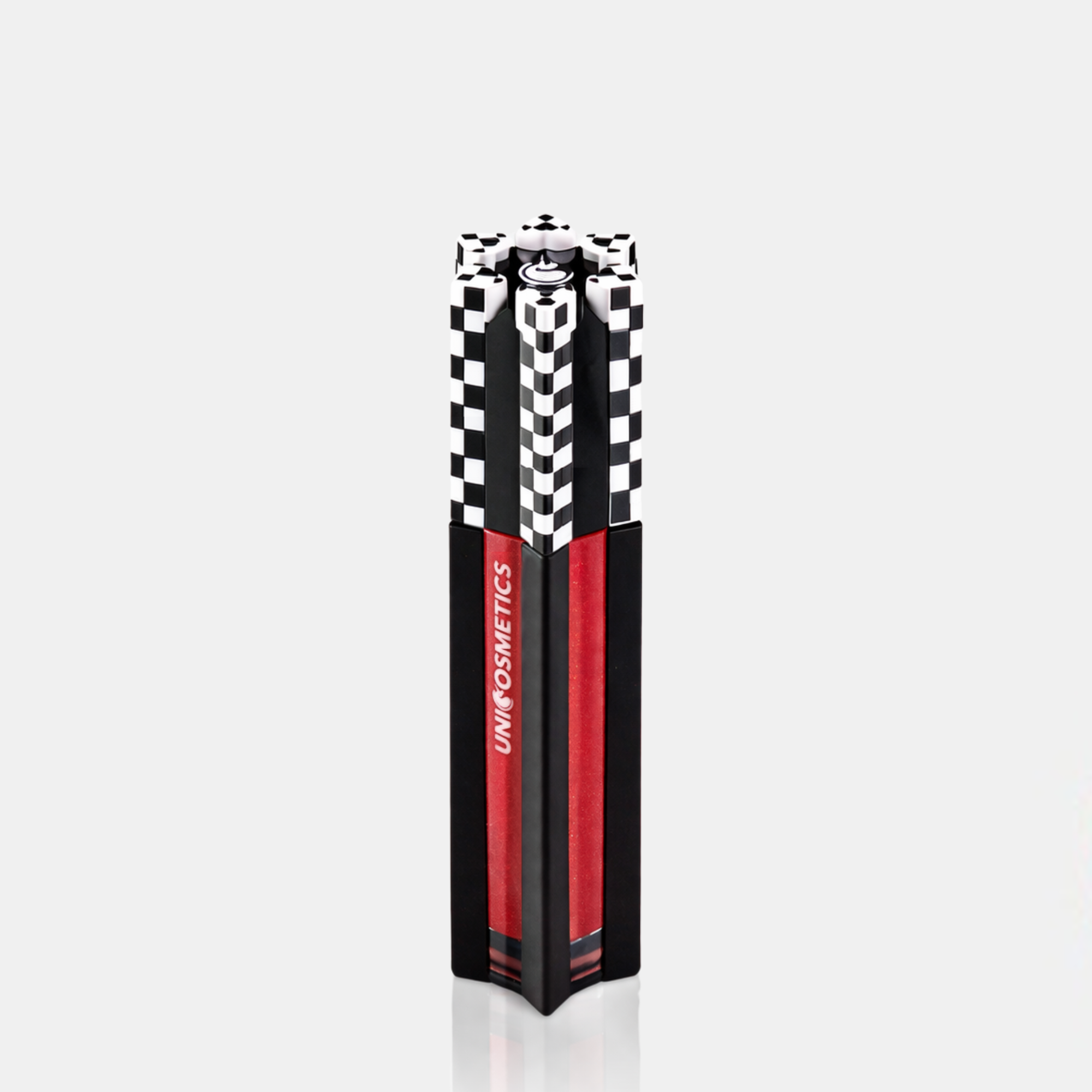 The Grand Pout  x Kelly Piquet